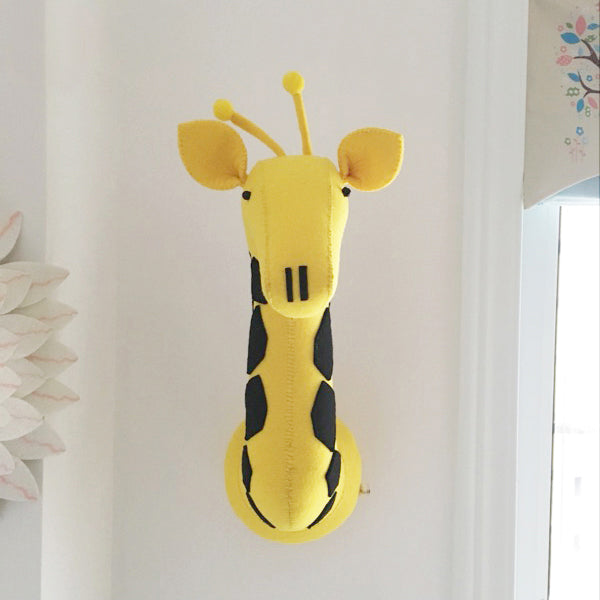 Giraffe-Felt Animal Head /Hand made Room deco - Mini Me Ltd