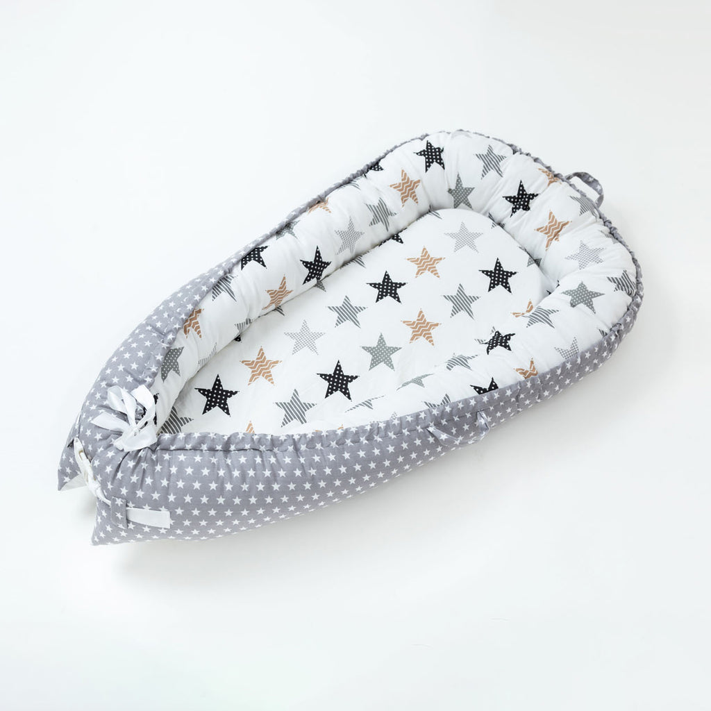 Portable Newborn Baby Sleeping Bed-Stars - Mini Me Ltd
