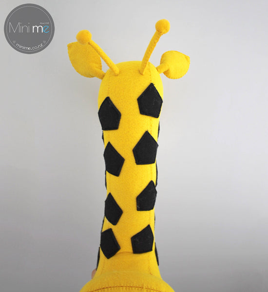 Giraffe-Felt Animal Head /Hand made Room deco - Mini Me Ltd