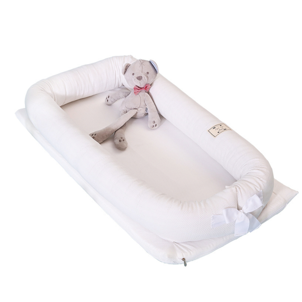 Breathable Newborn Baby Sleeping Bed -White